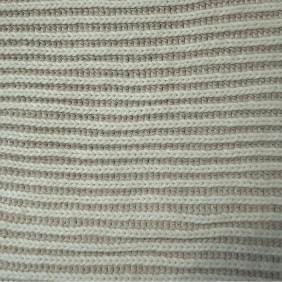 GAP Cream Ribbed Mockneck Raglan Sweater w/Asymetrical Button Accents - Picture 4 of 8